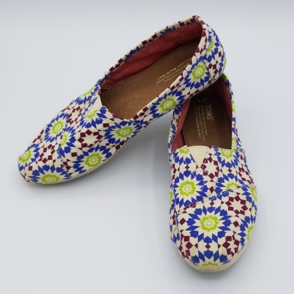 Toms Sz 9 Flower Star Pattern, blue, green purple